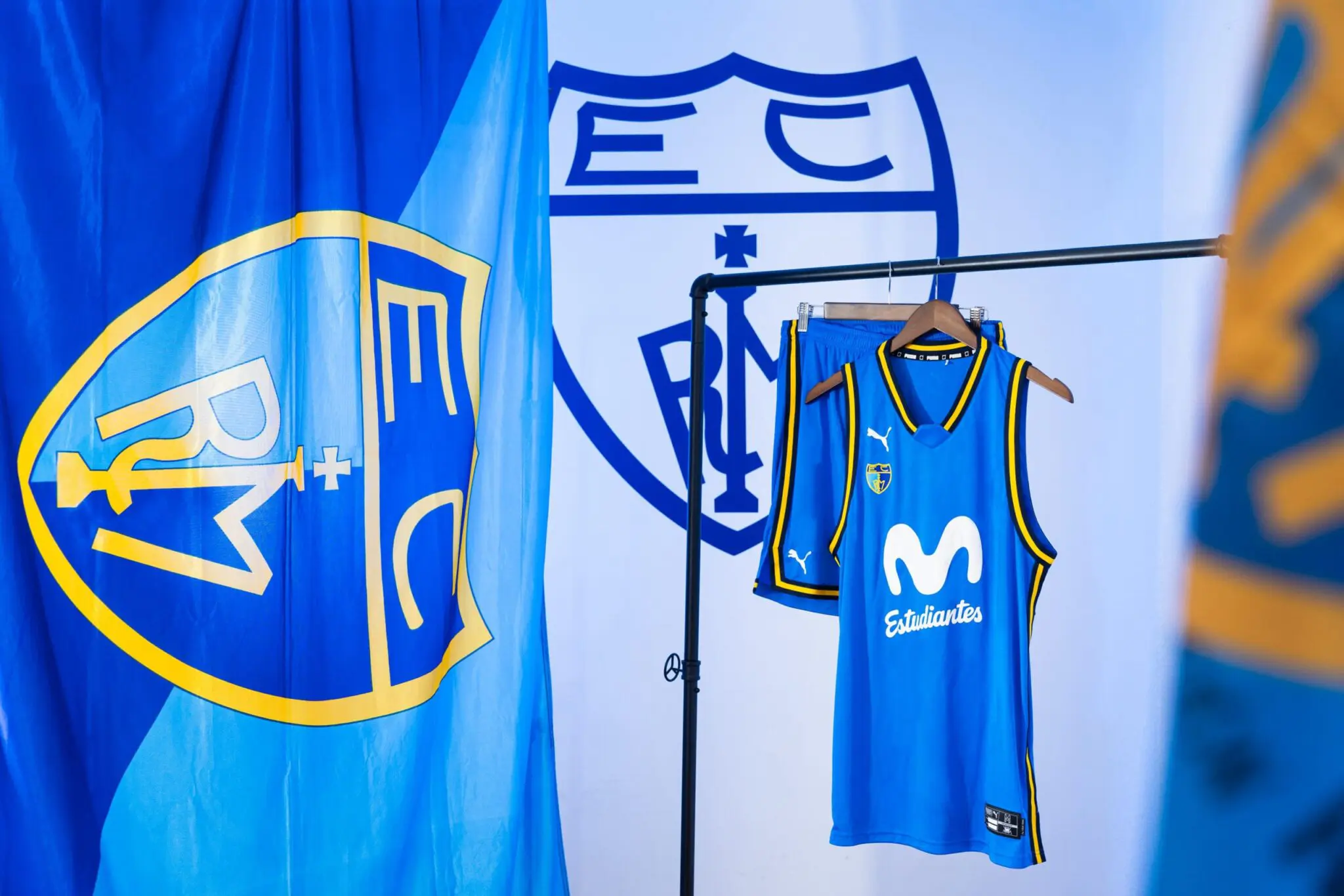 Camiseta juego azul 25/26