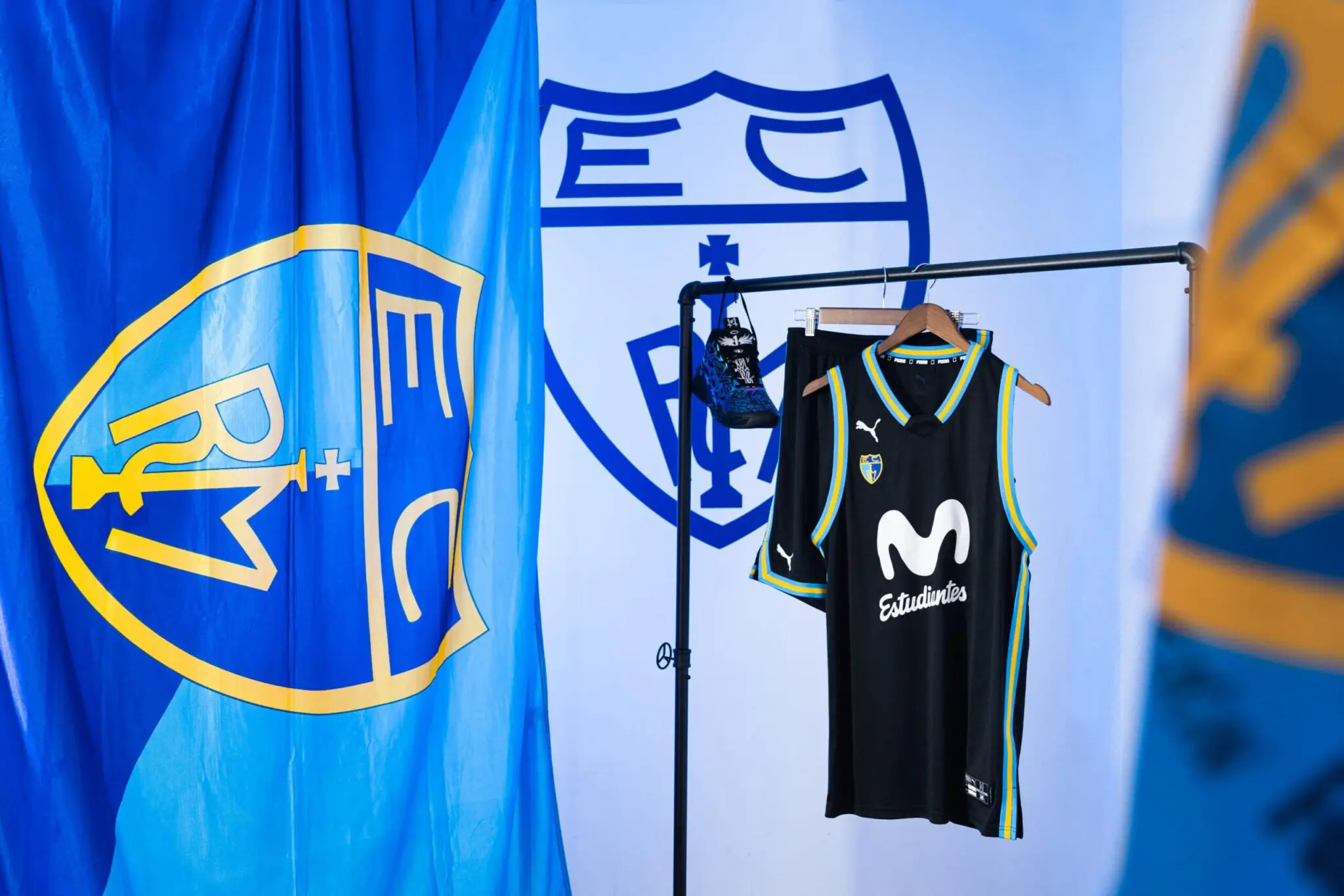 Camiseta juego negra 25/26