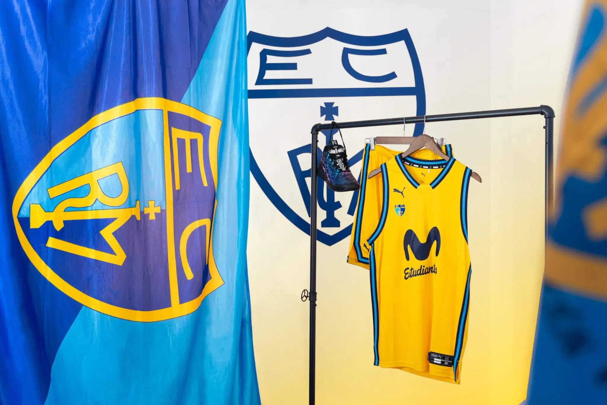 Camiseta juego amarilla 25/06