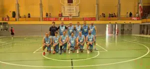 Los veteranos de Movistar Estudiantes celebran el 35º aniversario de Zona Press manteniendo su imbatibilidad