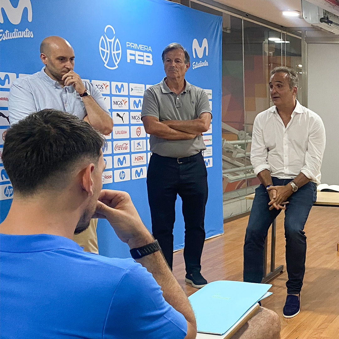 Movistar Estudiantes da el pistoletazo de salida a una nueva etapa con un encuentro con el primer equipo masculino